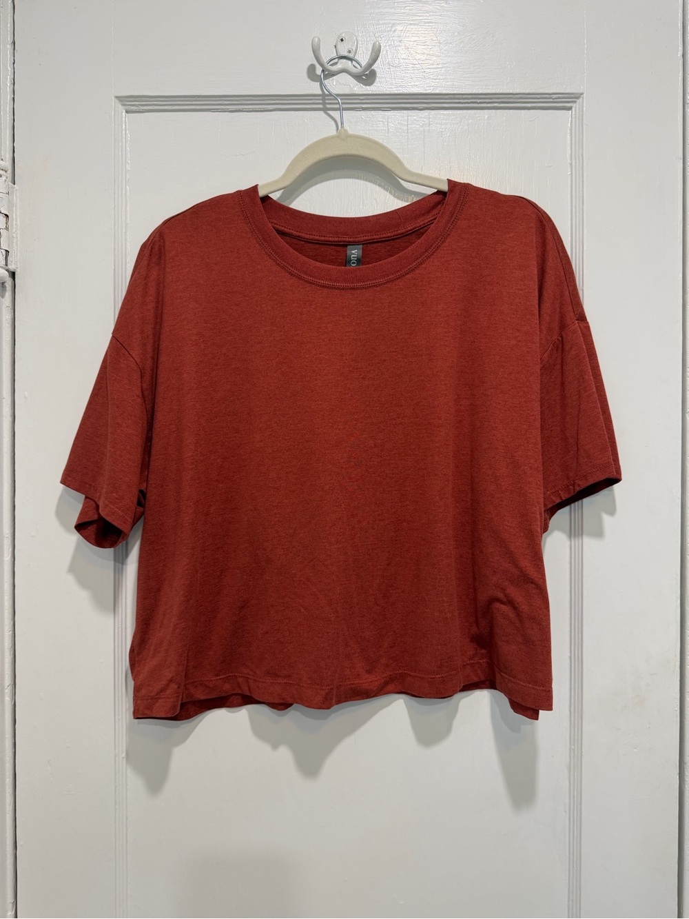Vuori Women's Rust Red Oversized Cropped Short Sleeve Tee XL